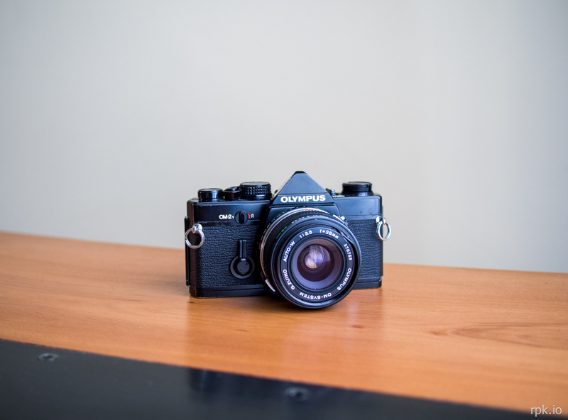 Olympus OM2n - Zuiko Auto-W 28mm f:3.5